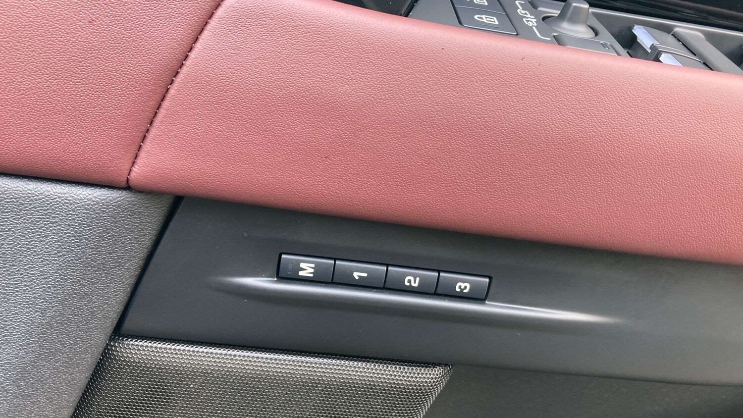 Used Land Rover Range Rover Evoque 2024 for sale - 77943010: Photo 25