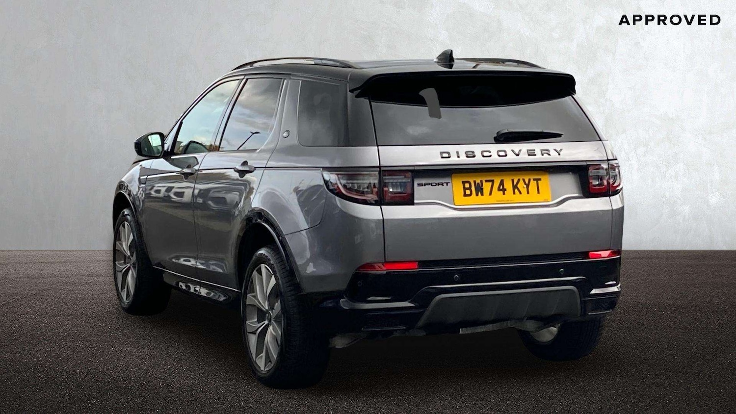 Used Land Rover Discovery Sport 2025 for sale - 76460514: Photo 2