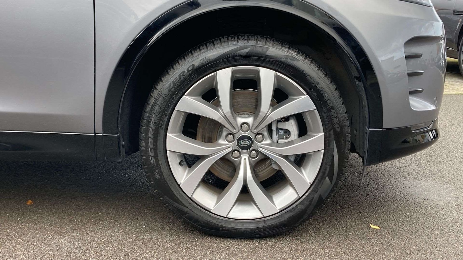 Used Land Rover Discovery Sport 2025 for sale - 76460514: Photo 8