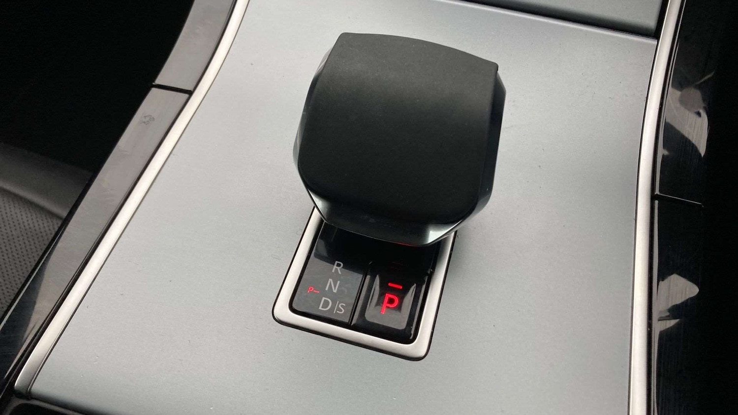 Used Land Rover Range Rover Evoque 2024 for sale - 76916096: Photo 13