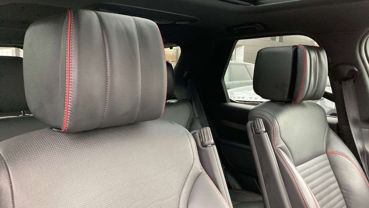 Used Land Rover Discovery 2020 for sale - 76672925: Photo 27