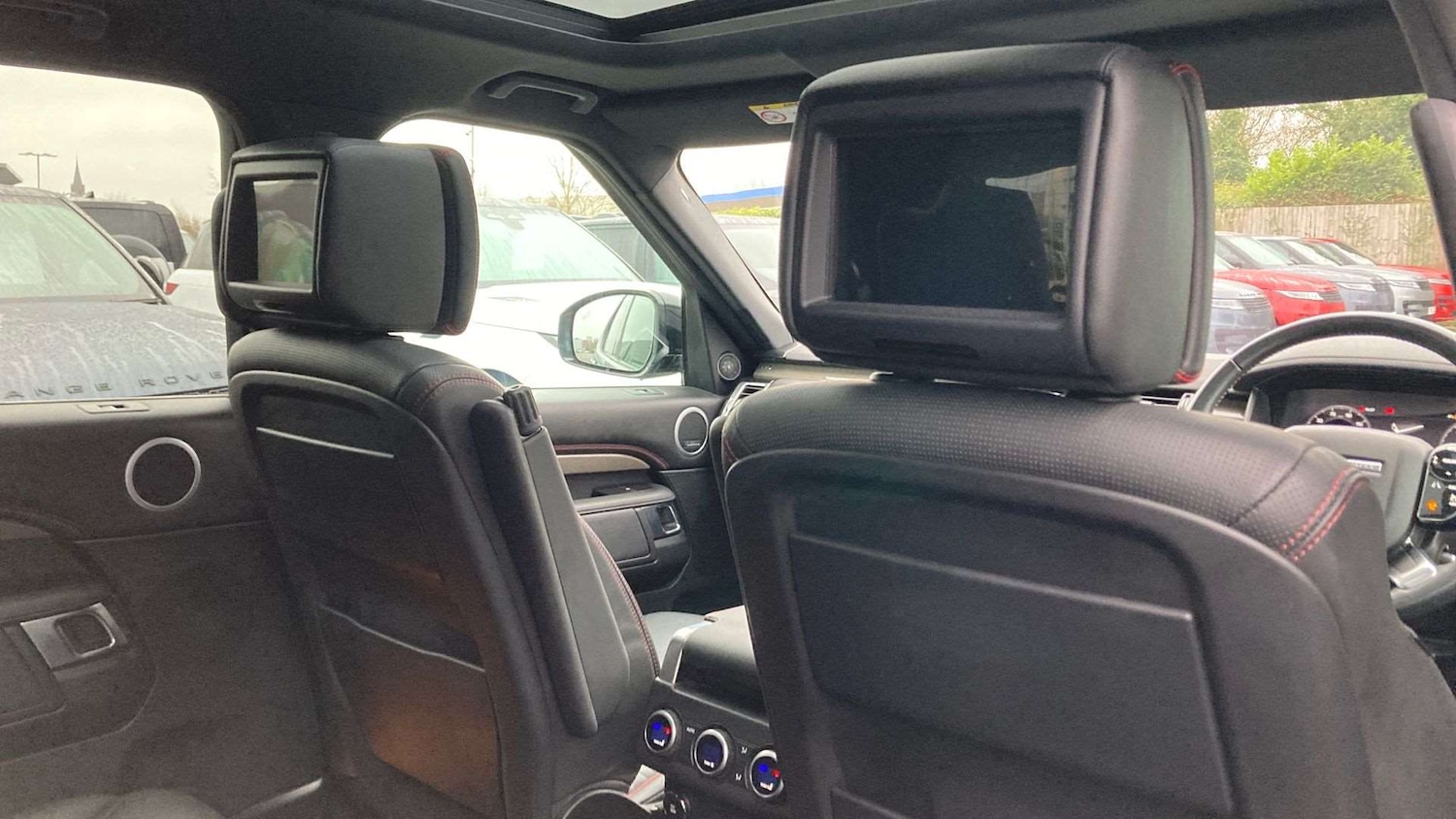 Used Land Rover Discovery 2020 for sale - 76672925: Photo 28