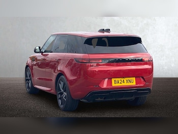 Used Land Rover Range Rover Sport 2024 for sale - 76460355: Photo