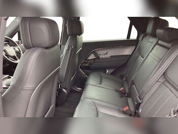 Used Land Rover Range Rover Sport 2024 for sale - 76460355: Photo