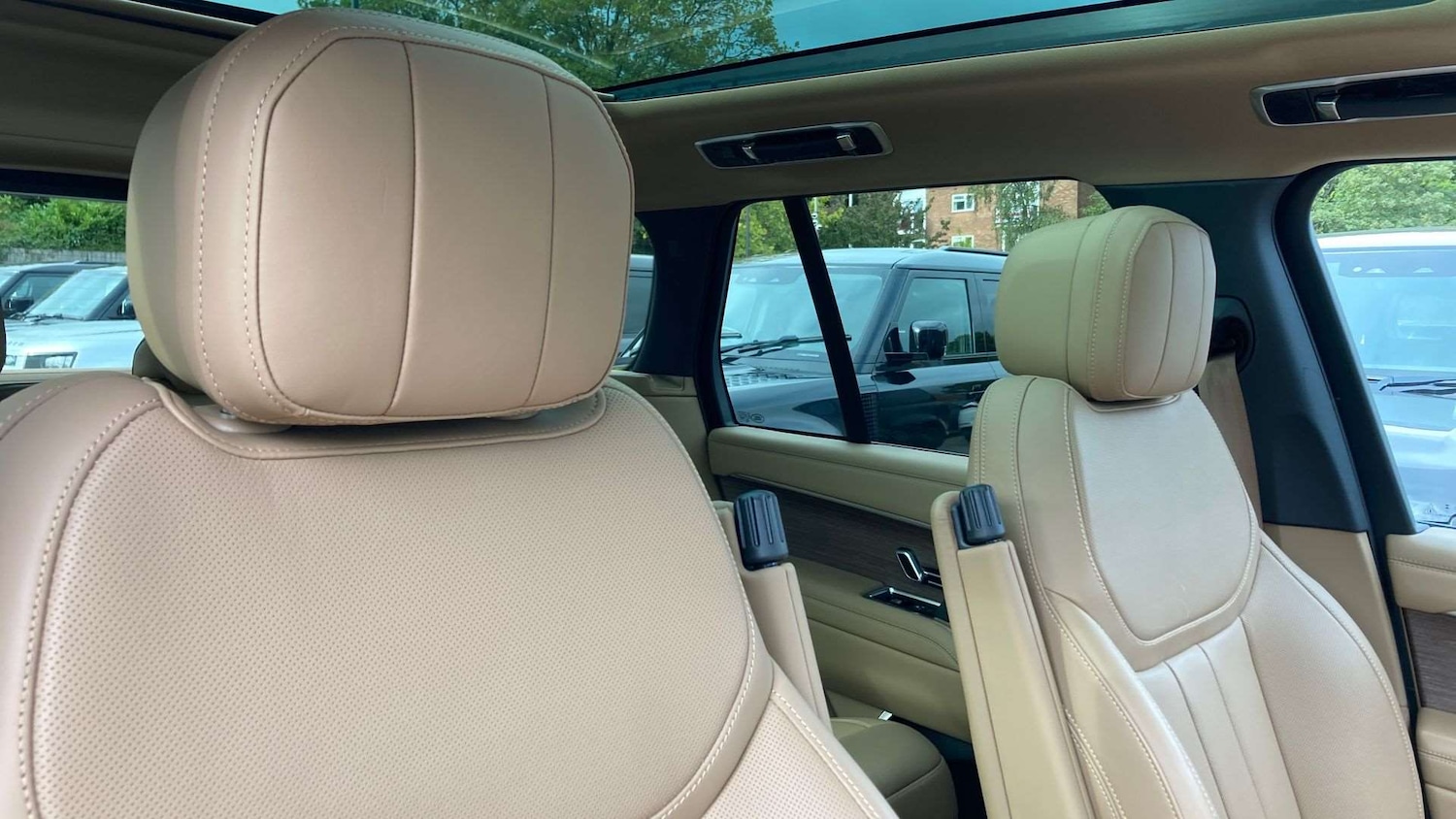 Used Land Rover Range Rover 2024 for sale - 76459793: Photo 26