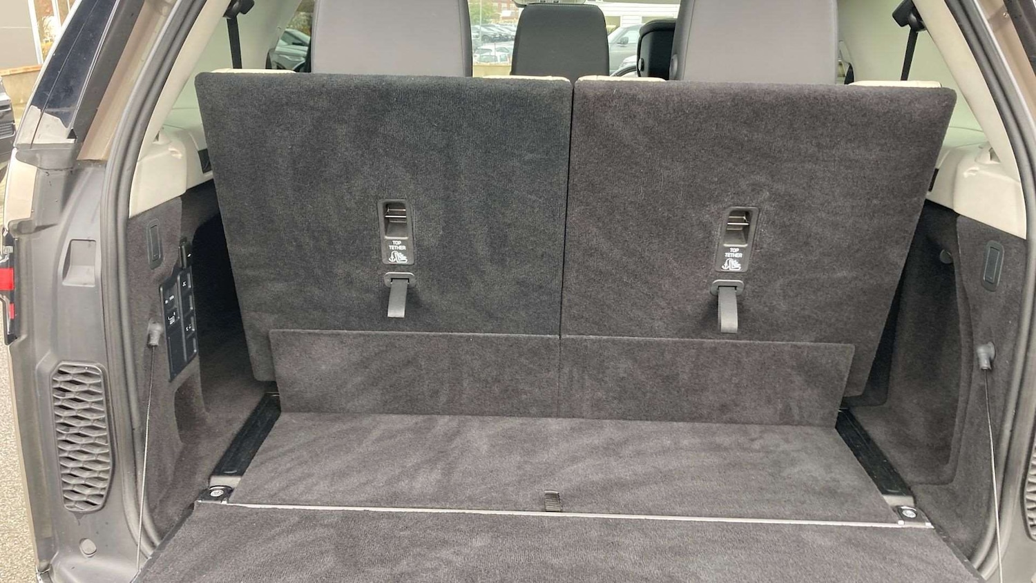 Used Land Rover Discovery 2024 for sale - 76827600: Photo 10