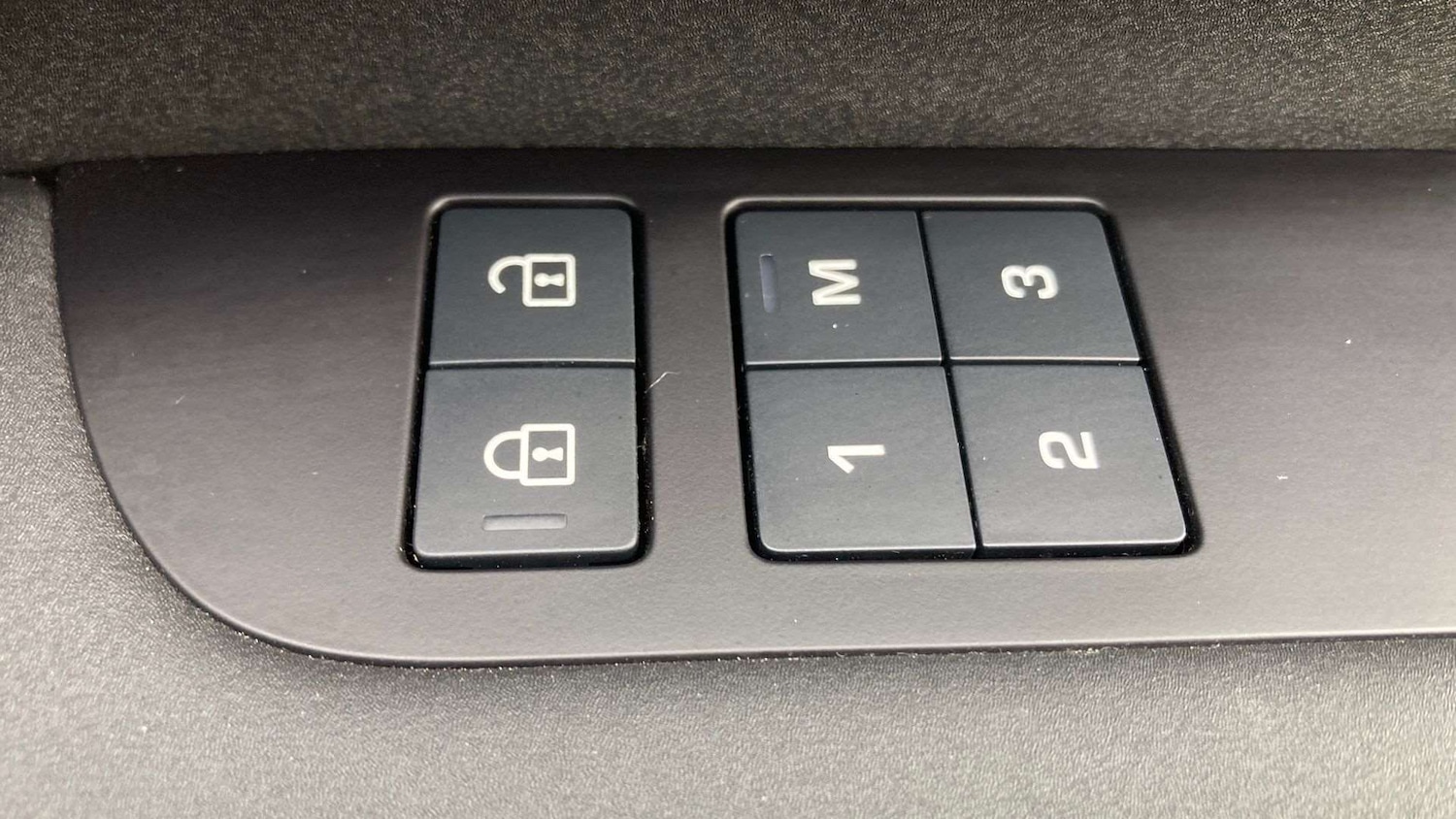 Used Land Rover Discovery 2024 for sale - 76827600: Photo 25