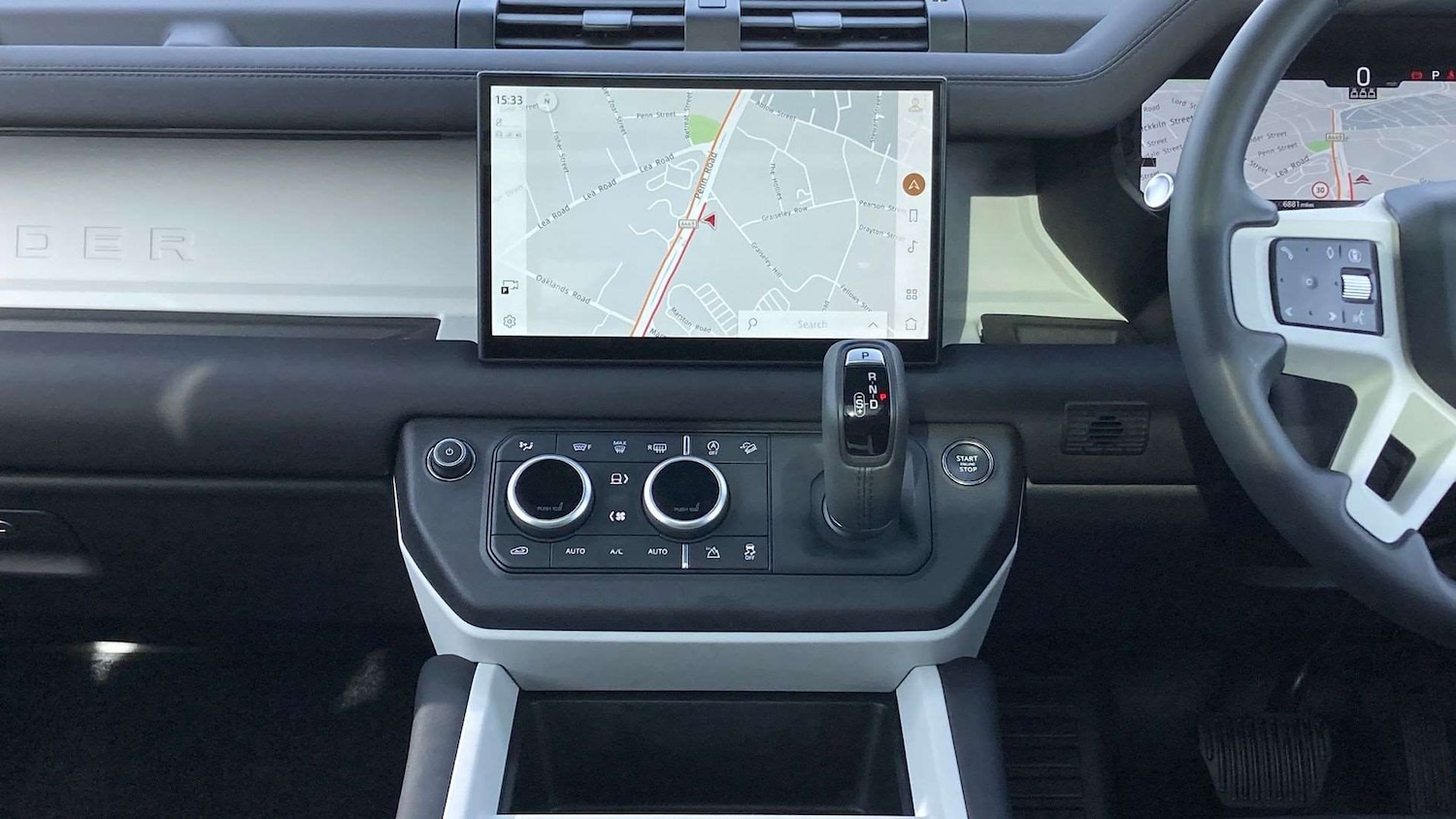 Used Land Rover Defender 2025 for sale - 76460149: Photo 14