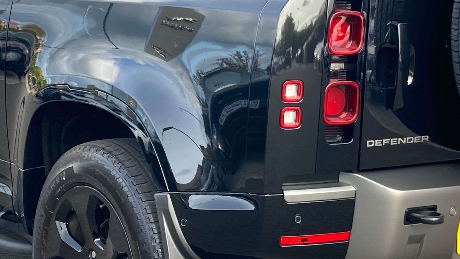 Used Land Rover Defender 2025 for sale - 76460149: Photo 19