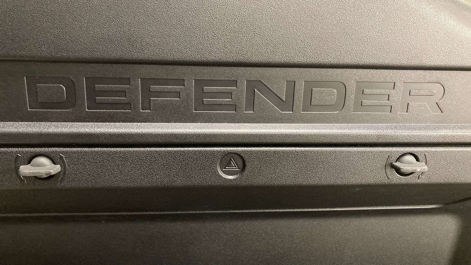 Used Land Rover Defender 2025 for sale - 76460149: Photo 29