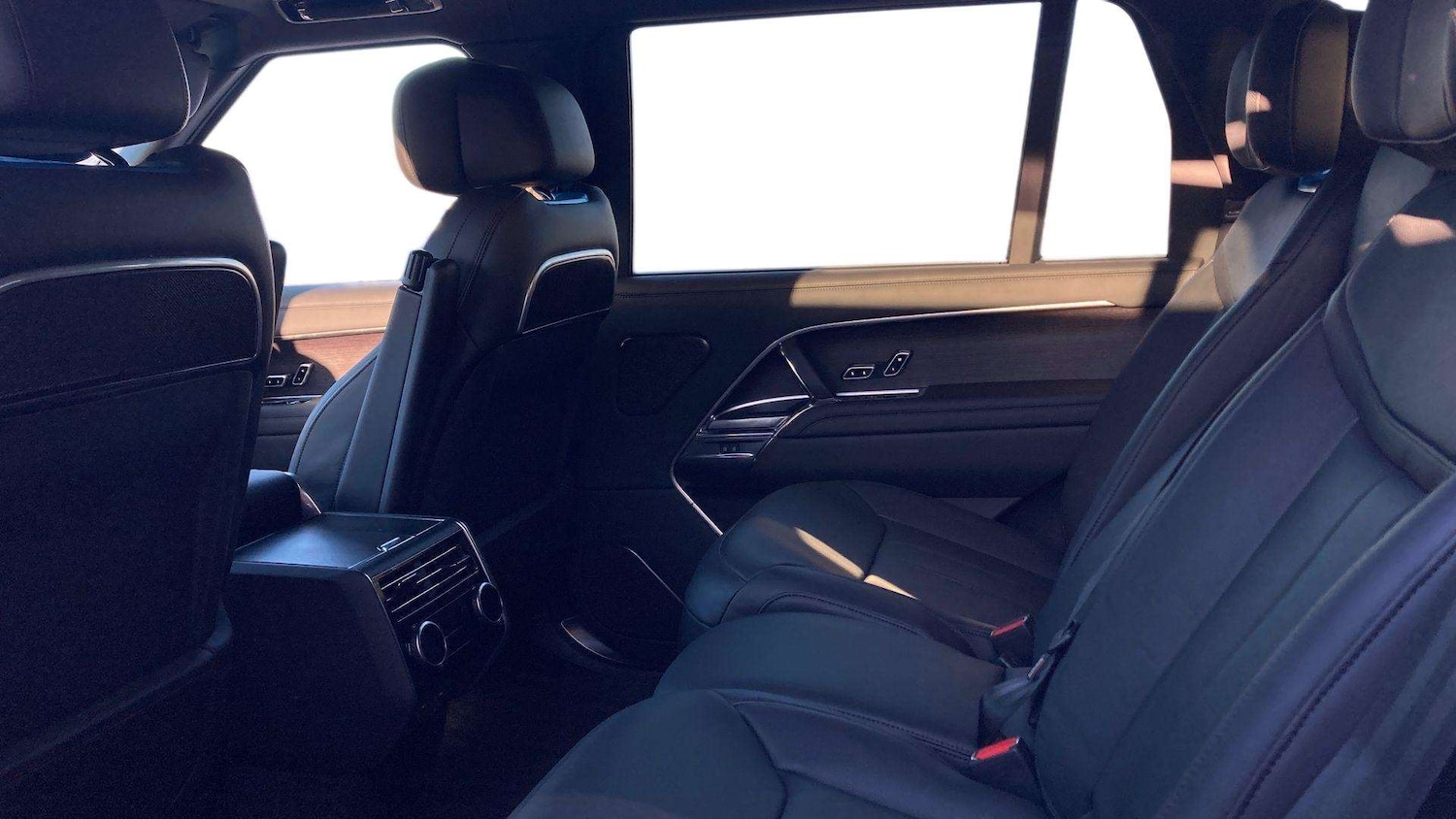 Used Land Rover Range Rover 2025 for sale - 77093485: Photo 4