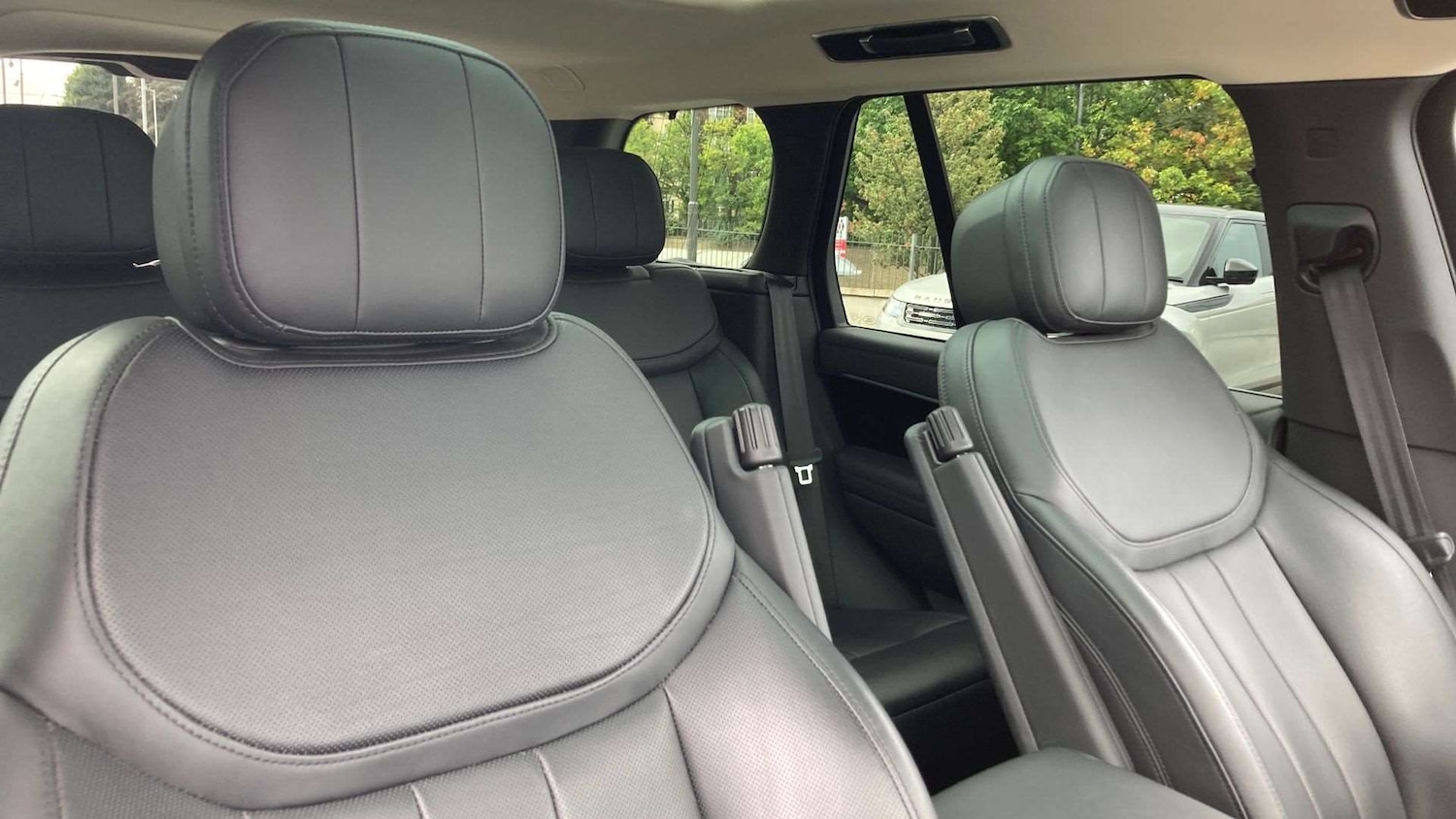 Used Land Rover Range Rover 2023 for sale - 76955187: Photo 26