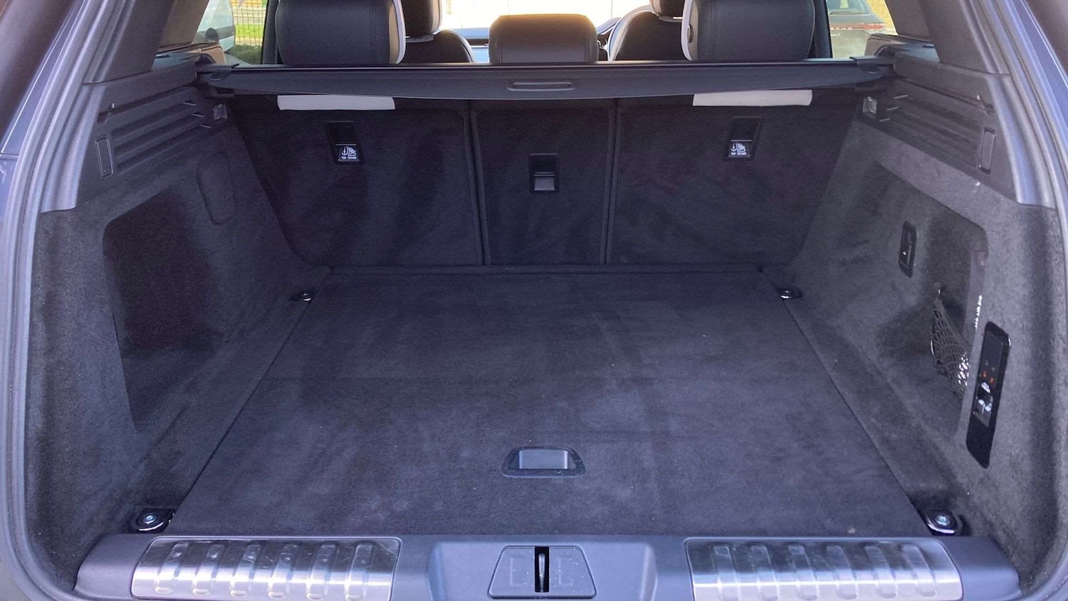 Used Land Rover Range Rover Sport 2024 for sale - 77928725: Photo 10