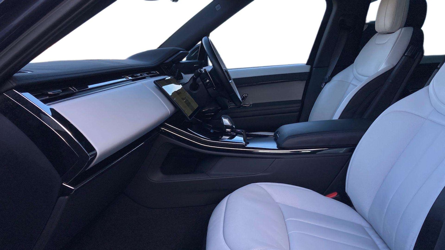 Used Land Rover Range Rover Sport 2024 for sale - 77928725: Photo 3