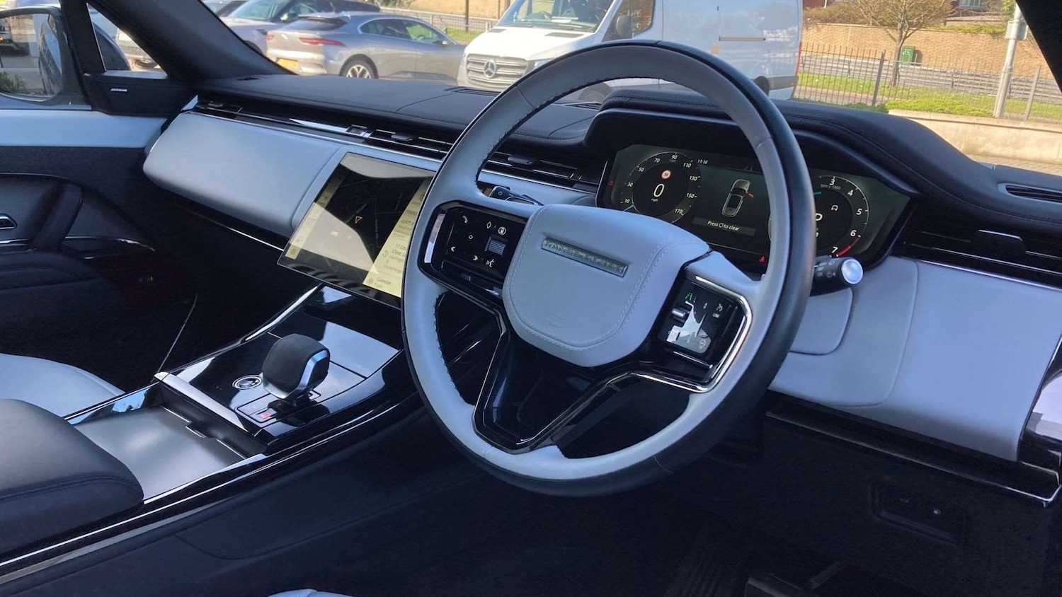 Used Land Rover Range Rover Sport 2024 for sale - 77928725: Photo 31