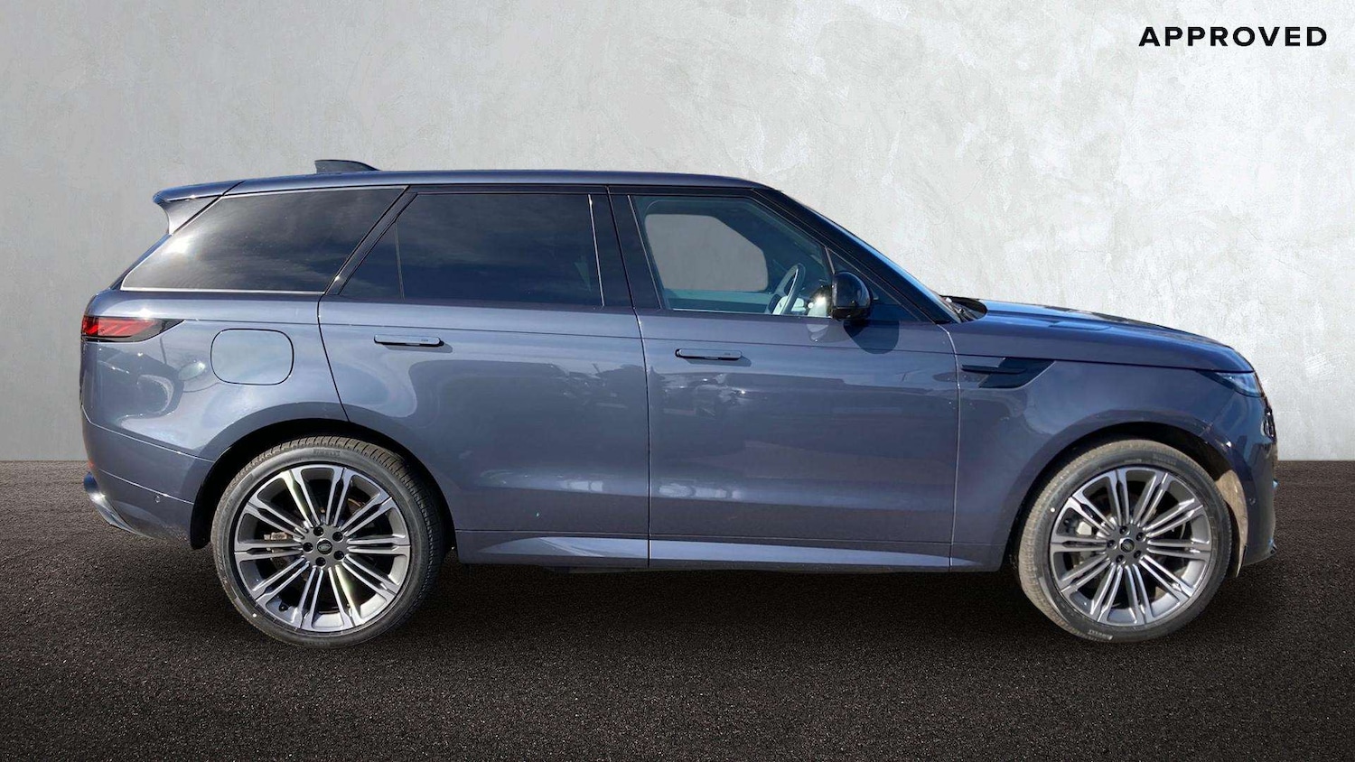 Used Land Rover Range Rover Sport 2024 for sale - 77928725: Photo 5