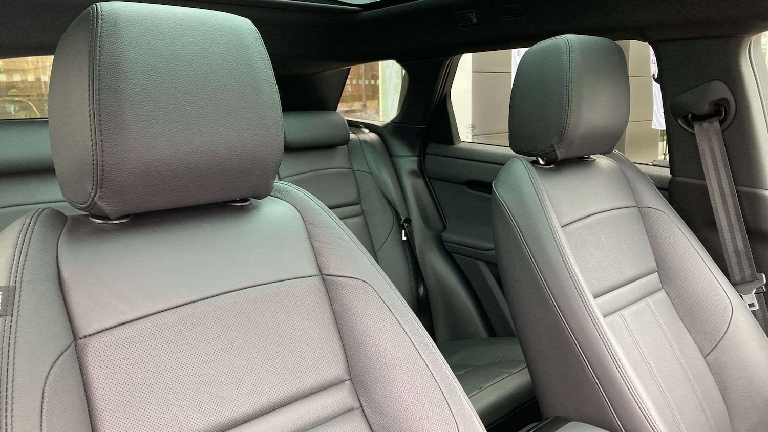 Used Land Rover Range Rover Evoque 2025 for sale - 77540684: Photo 30