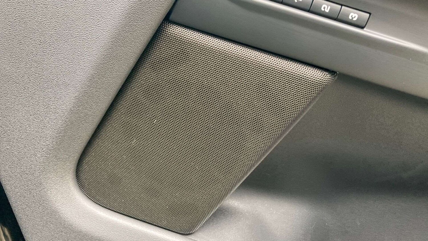 Used Land Rover Range Rover Evoque 2025 for sale - 77540684: Photo 32