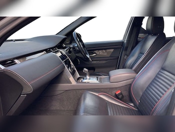 Used Land Rover Discovery Sport 2020 for sale - 77995892: Photo