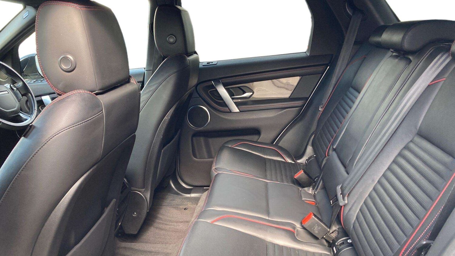 Used Land Rover Discovery Sport 2020 for sale - 77995892: Photo 4