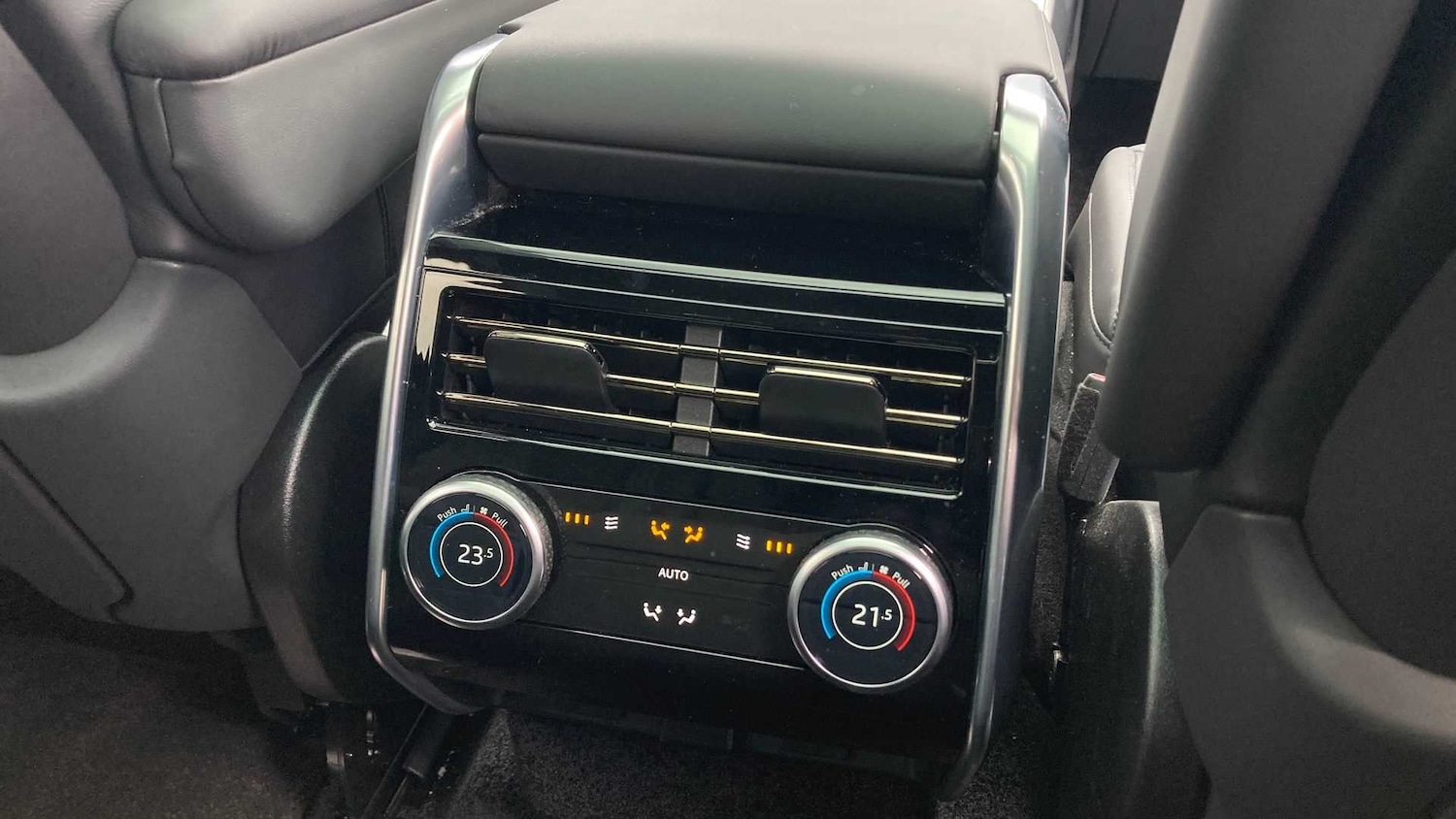 Used Land Rover Range Rover 2025 for sale - 76460553: Photo 18