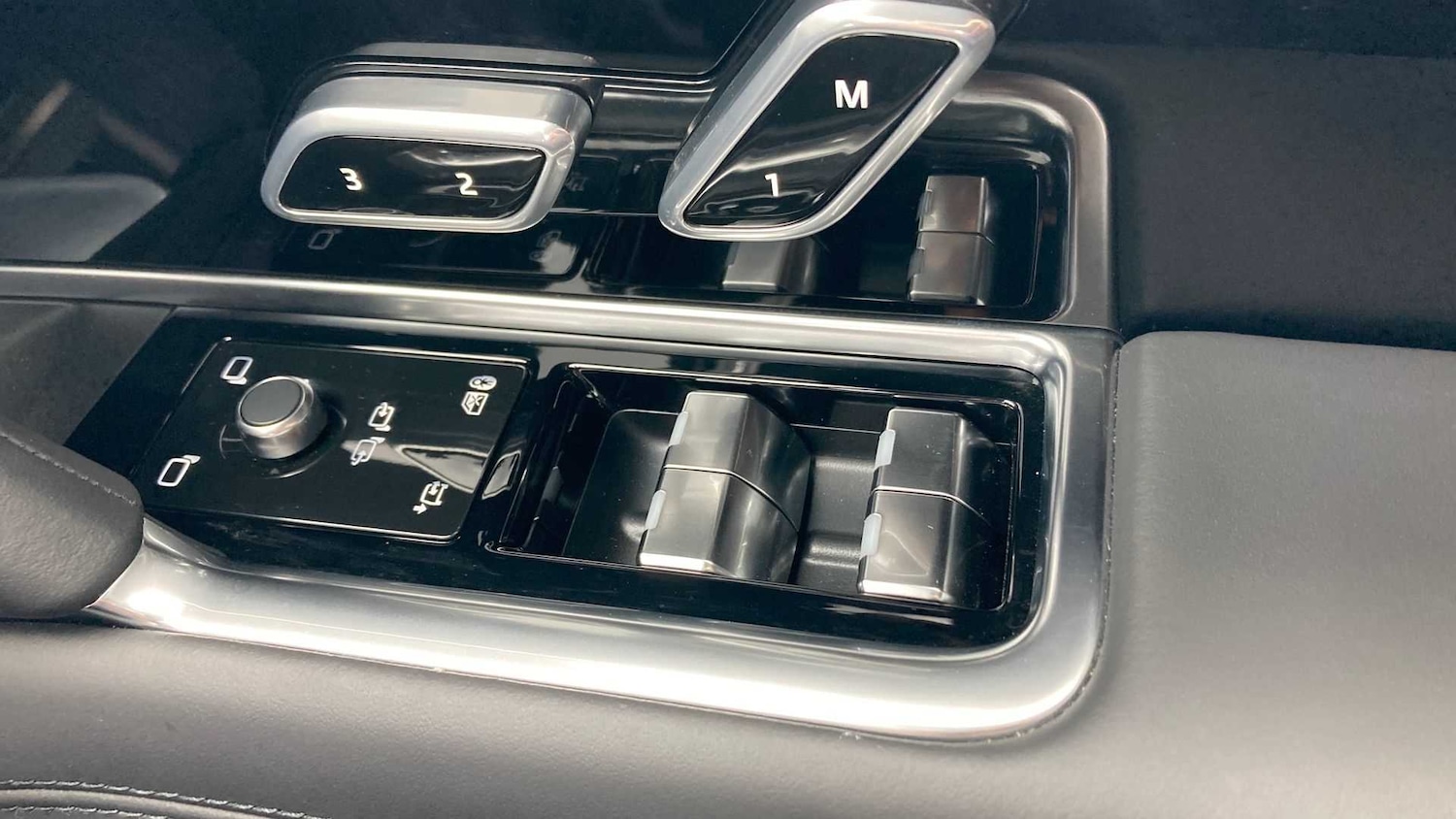 Used Land Rover Range Rover 2025 for sale - 76460553: Photo 25