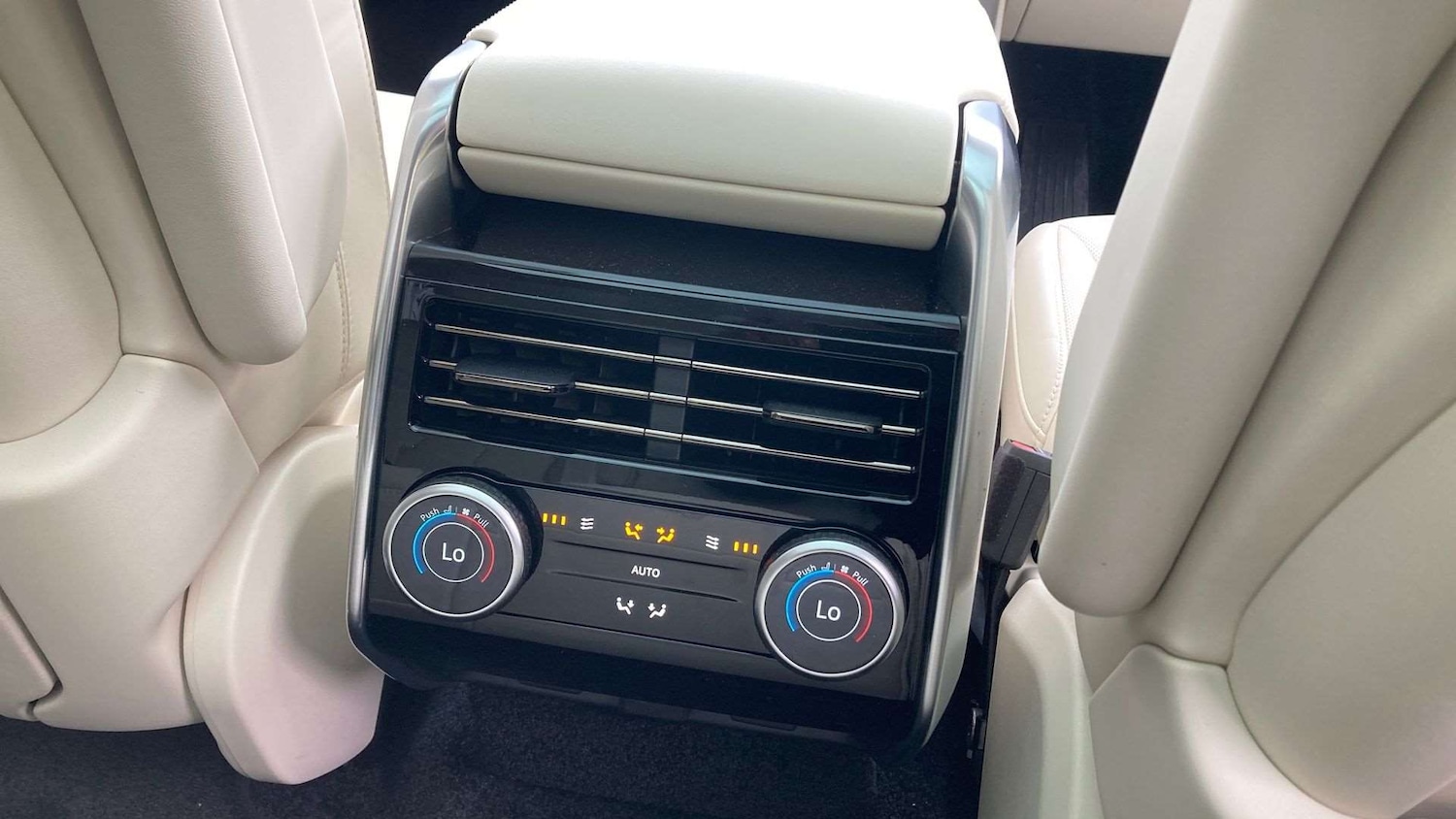 Used Land Rover Range Rover 2025 for sale - 77135004: Photo 18