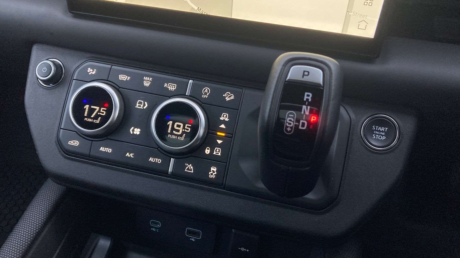 Used Land Rover Defender 2025 for sale - 76827647: Photo 13