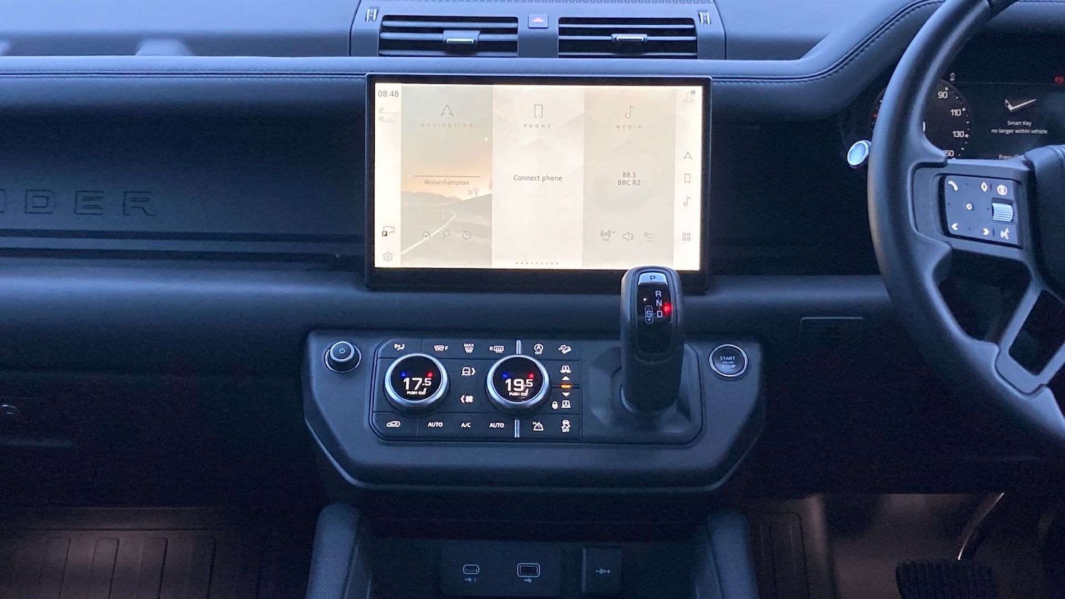 Used Land Rover Defender 2025 for sale - 76827647: Photo 14