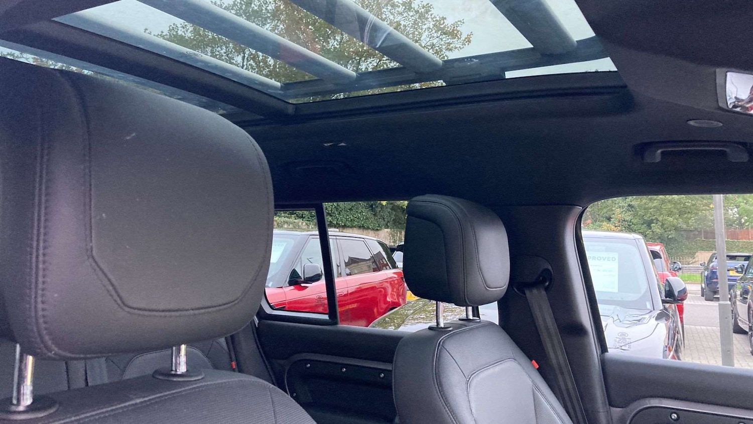 Used Land Rover Defender 2025 for sale - 76827647: Photo 21