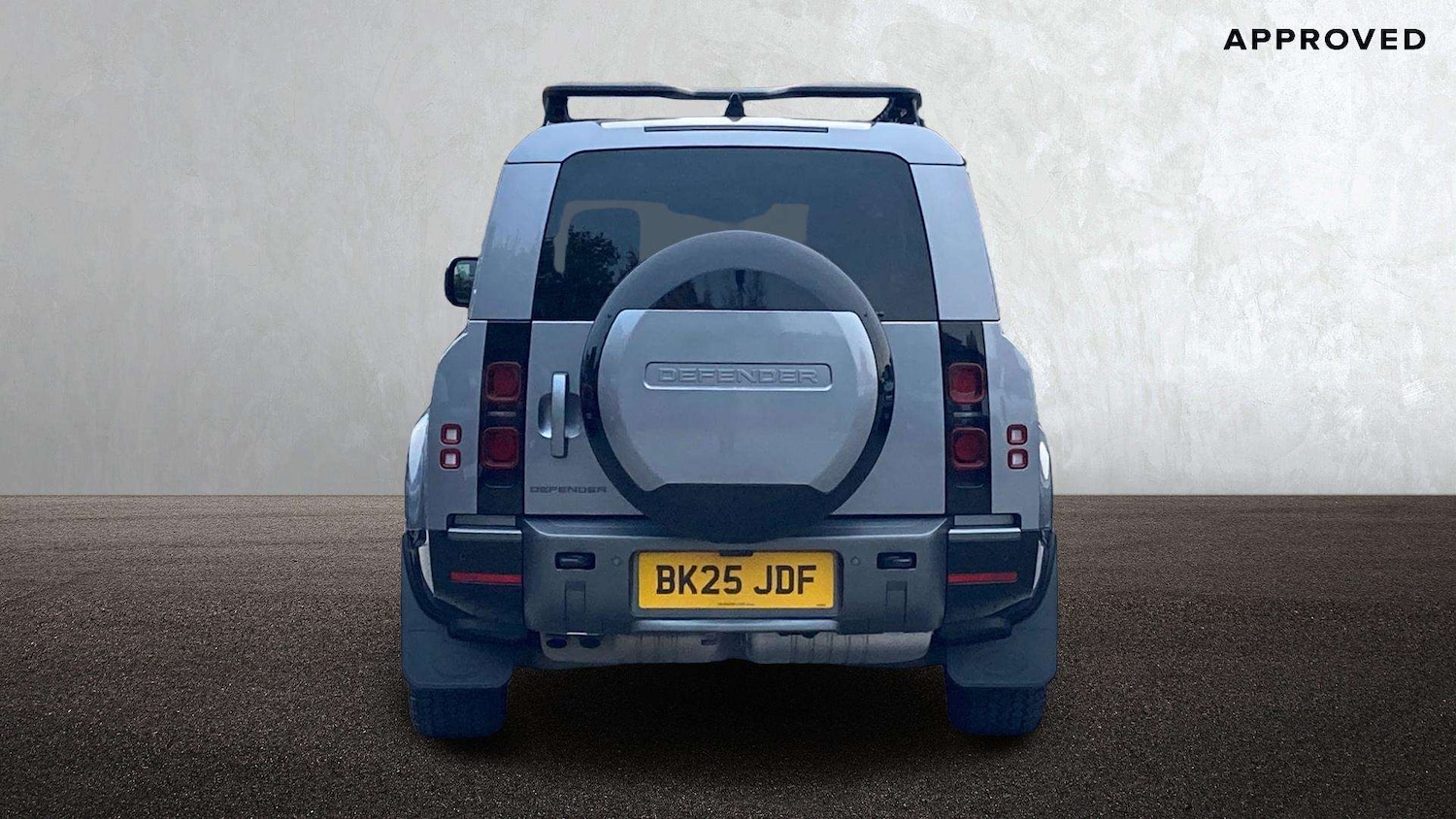 Used Land Rover Defender 2025 for sale - 76827647: Photo 6