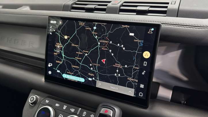 Used Land Rover Defender 2024 for sale - 78060330: Photo 11