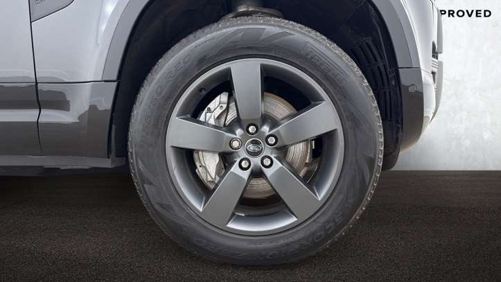 Used Land Rover Defender 2024 for sale - 78060330: Photo 8