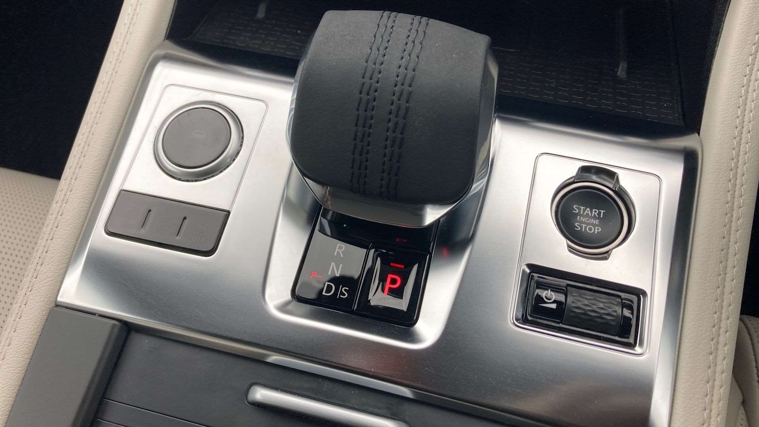 Used Jaguar F-Pace 2024 for sale - 76459875: Photo 13