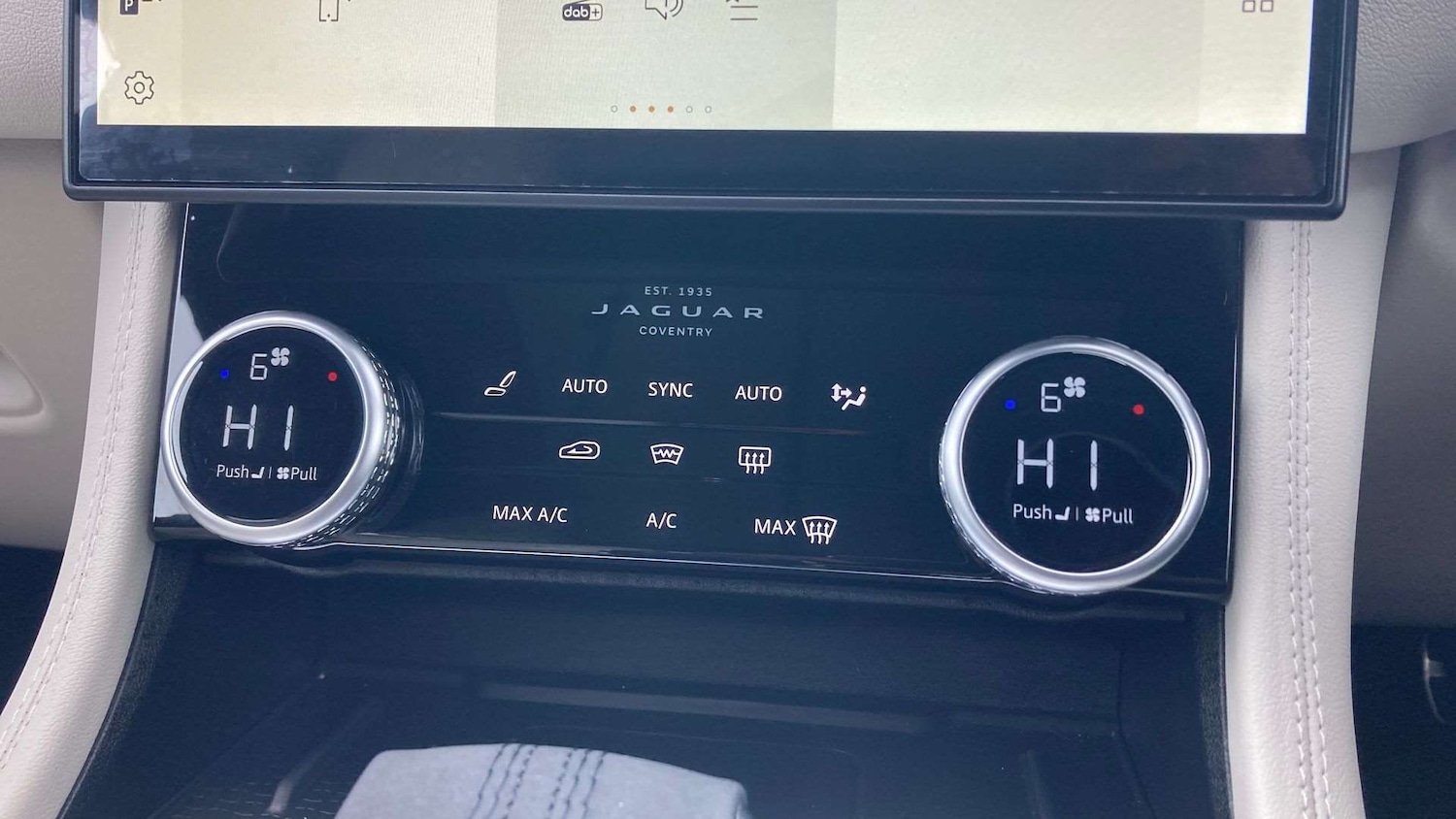 Used Jaguar F-Pace 2024 for sale - 76459875: Photo 29