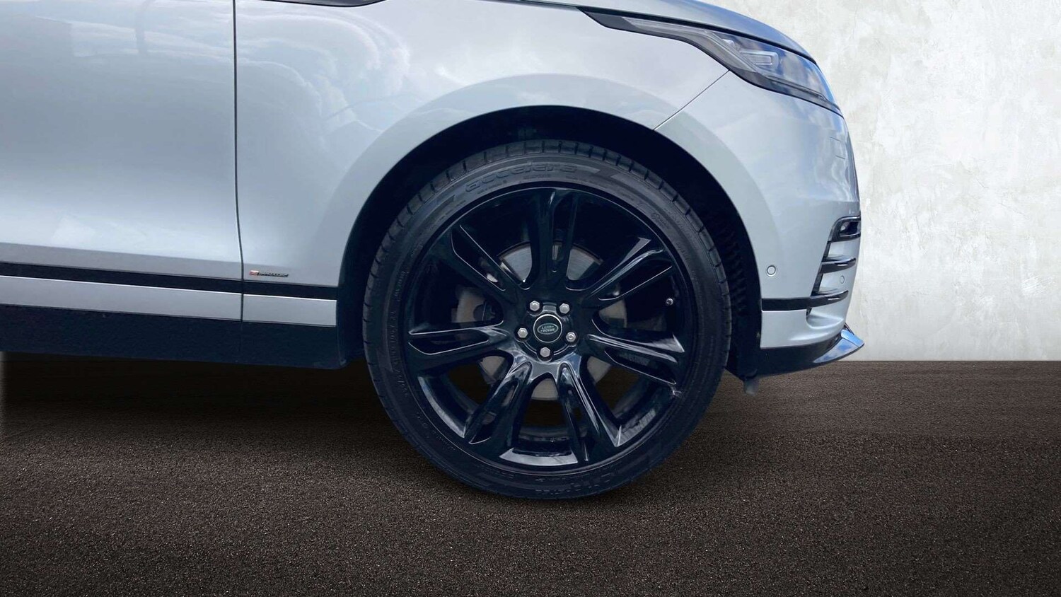 Used Land Rover Range Rover Velar for sale - 77361308: Photo 8