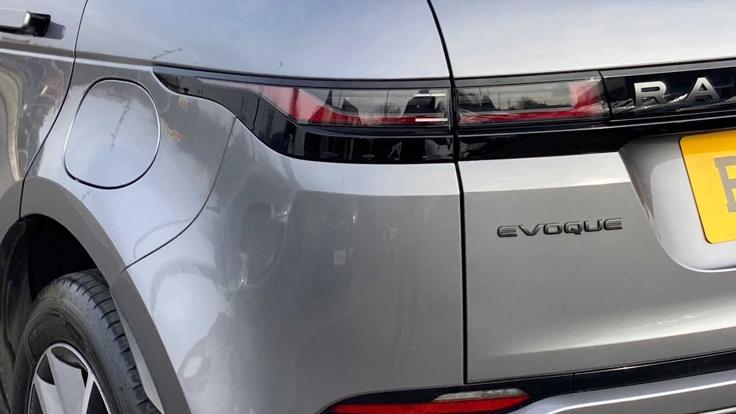 Used Land Rover Range Rover Evoque 2024 for sale - 77103160: Photo 19