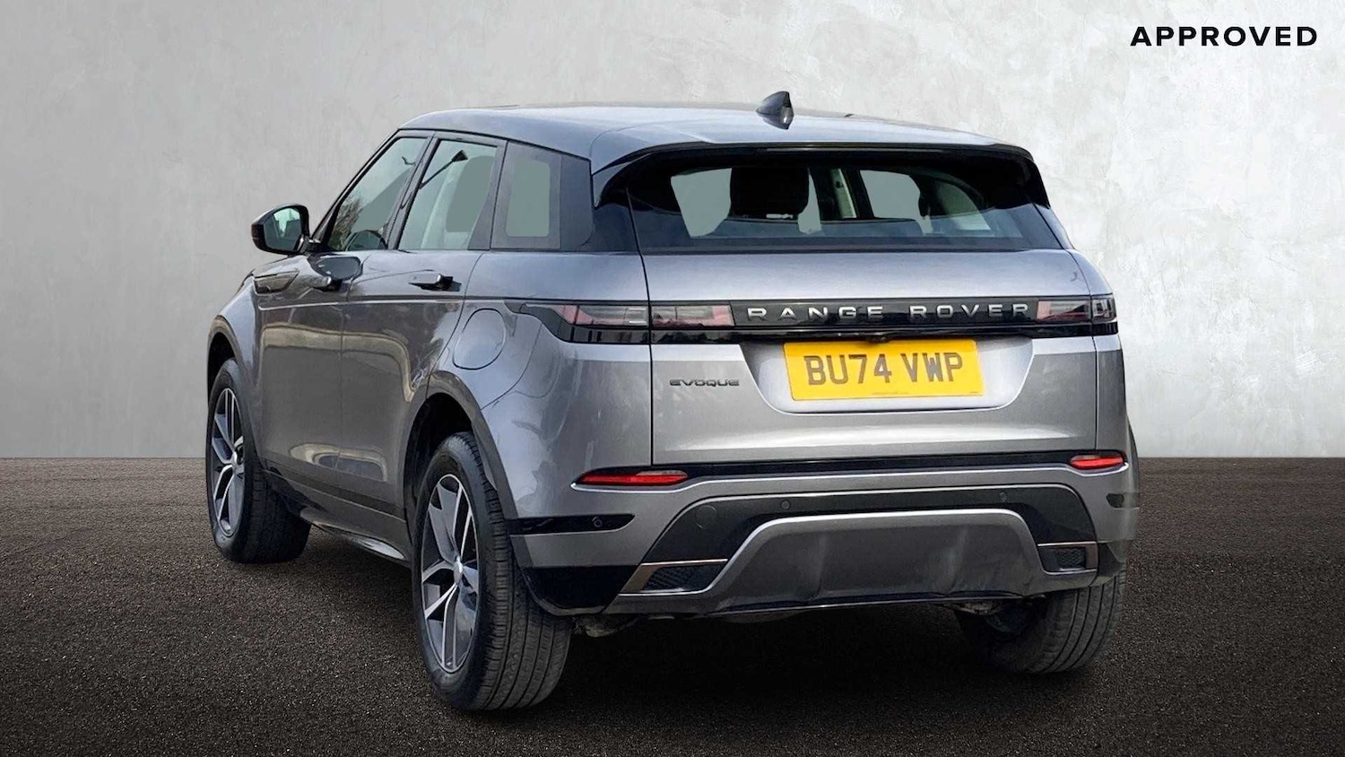 Used Land Rover Range Rover Evoque 2024 for sale - 77103160: Photo 2