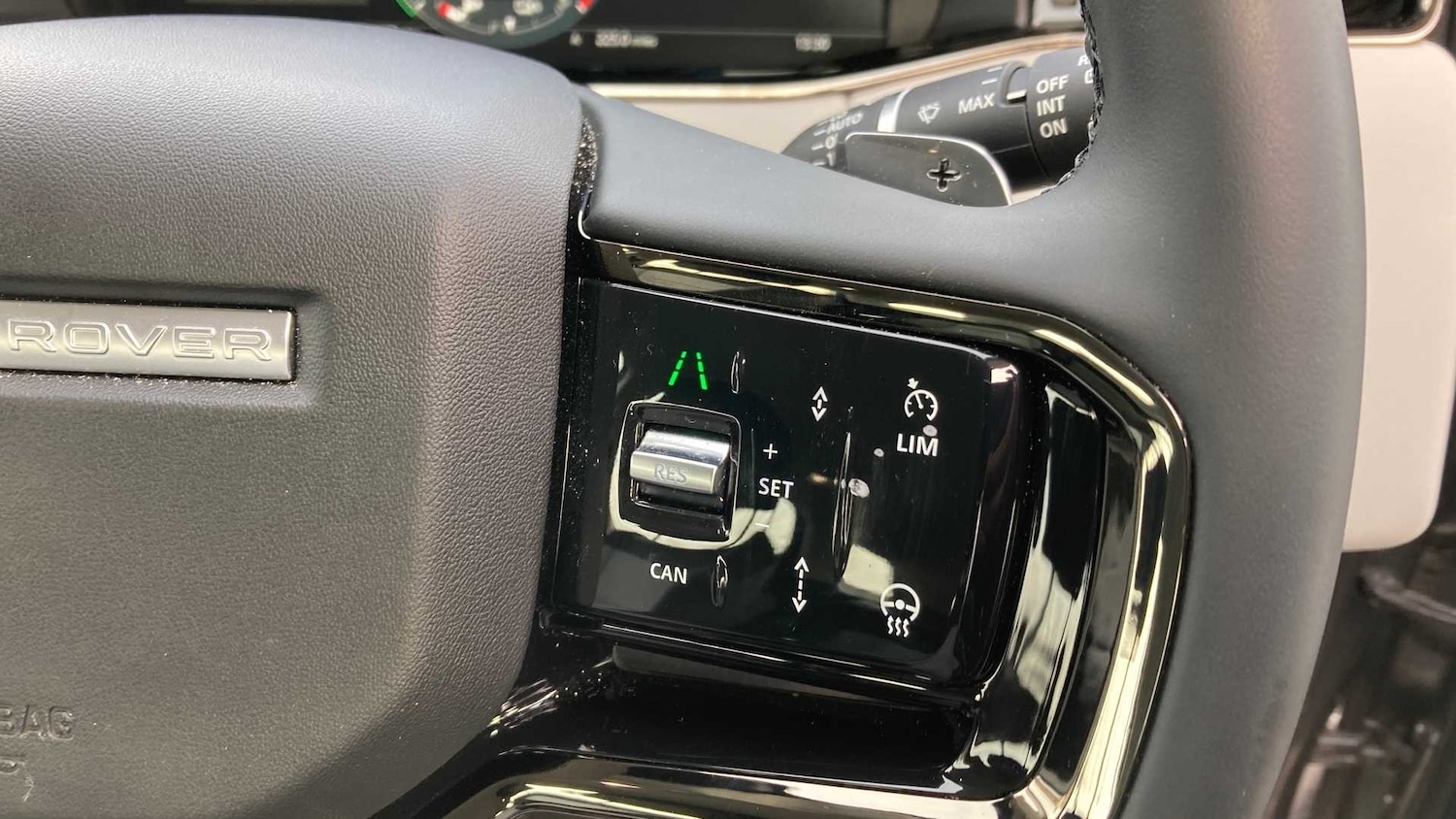 Used Land Rover Range Rover Evoque 2024 for sale - 77103160: Photo 24