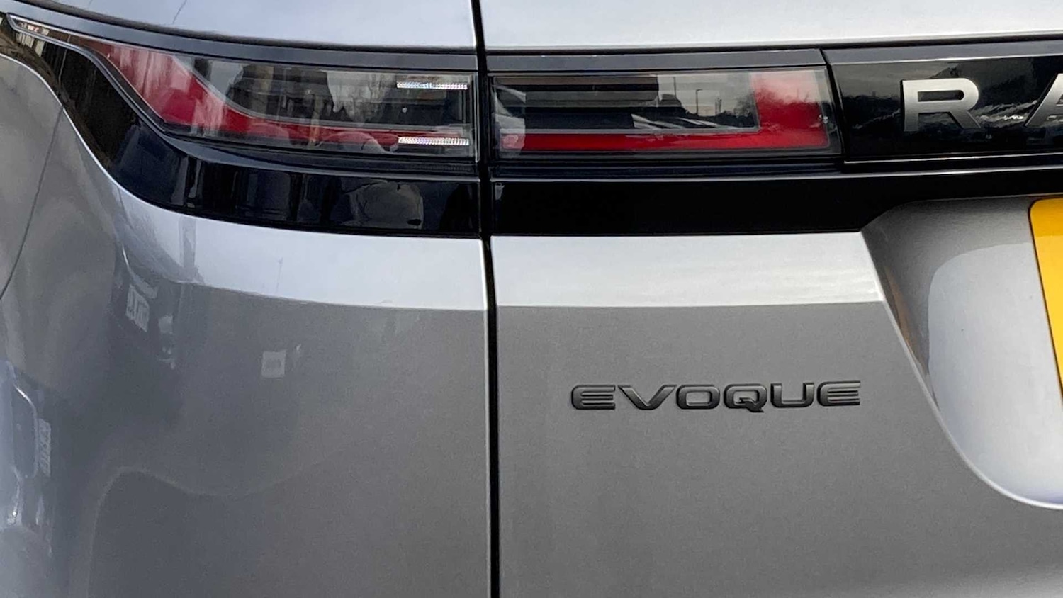 Used Land Rover Range Rover Evoque 2024 for sale - 77103160: Photo 26