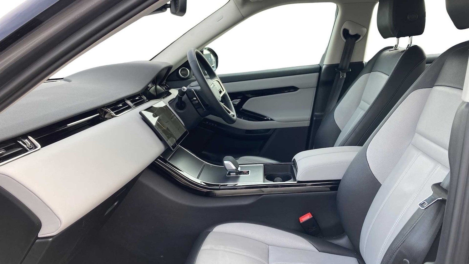 Used Land Rover Range Rover Evoque 2024 for sale - 77103160: Photo 3