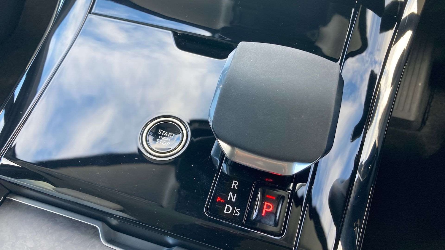 Used Land Rover Range Rover Sport 2024 for sale - 76459956: Photo 13