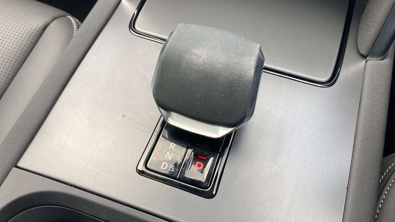 Used Land Rover Discovery Sport 2025 for sale - 76460502: Photo 13