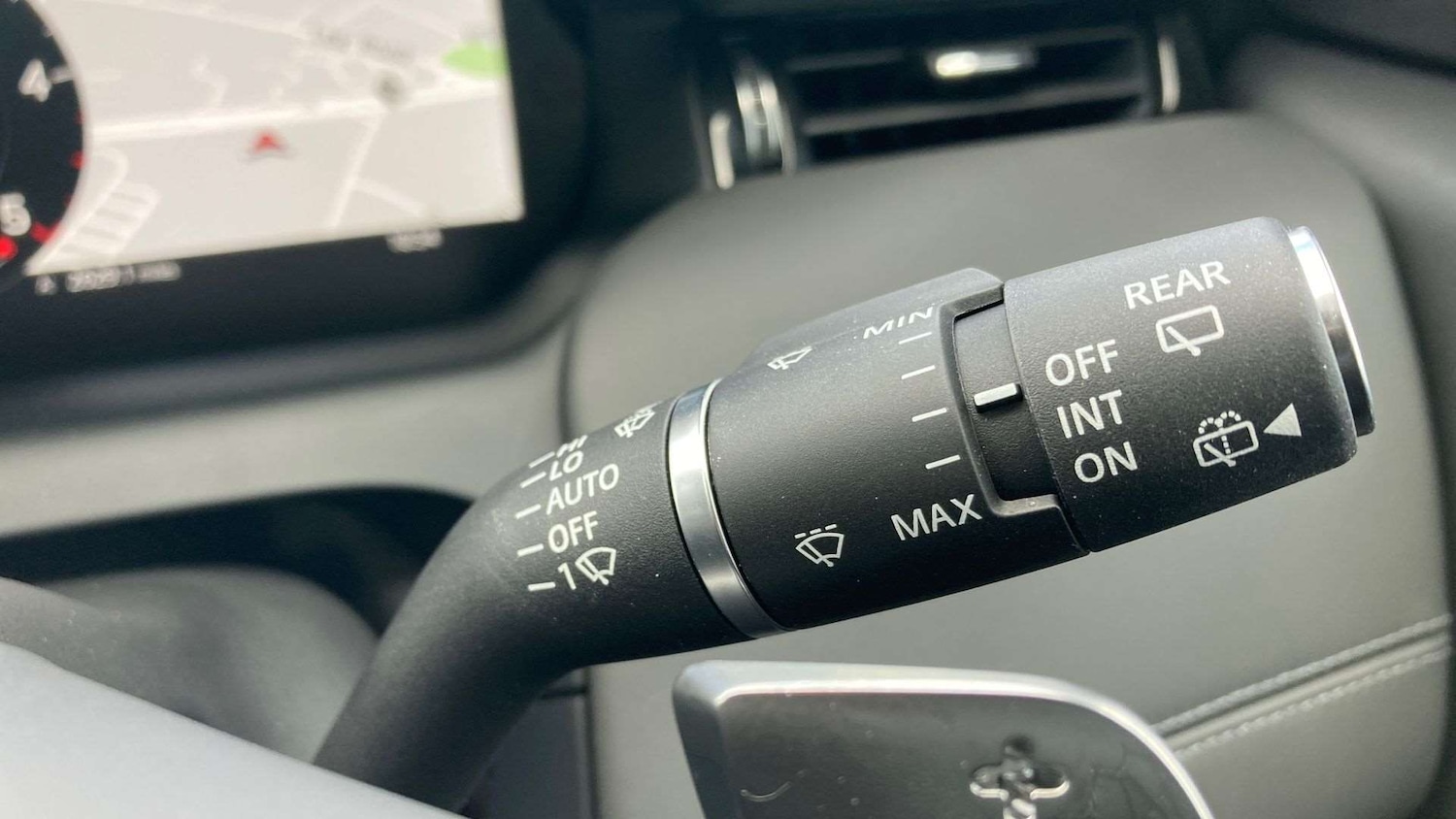 Used Land Rover Discovery Sport 2025 for sale - 76460502: Photo 33