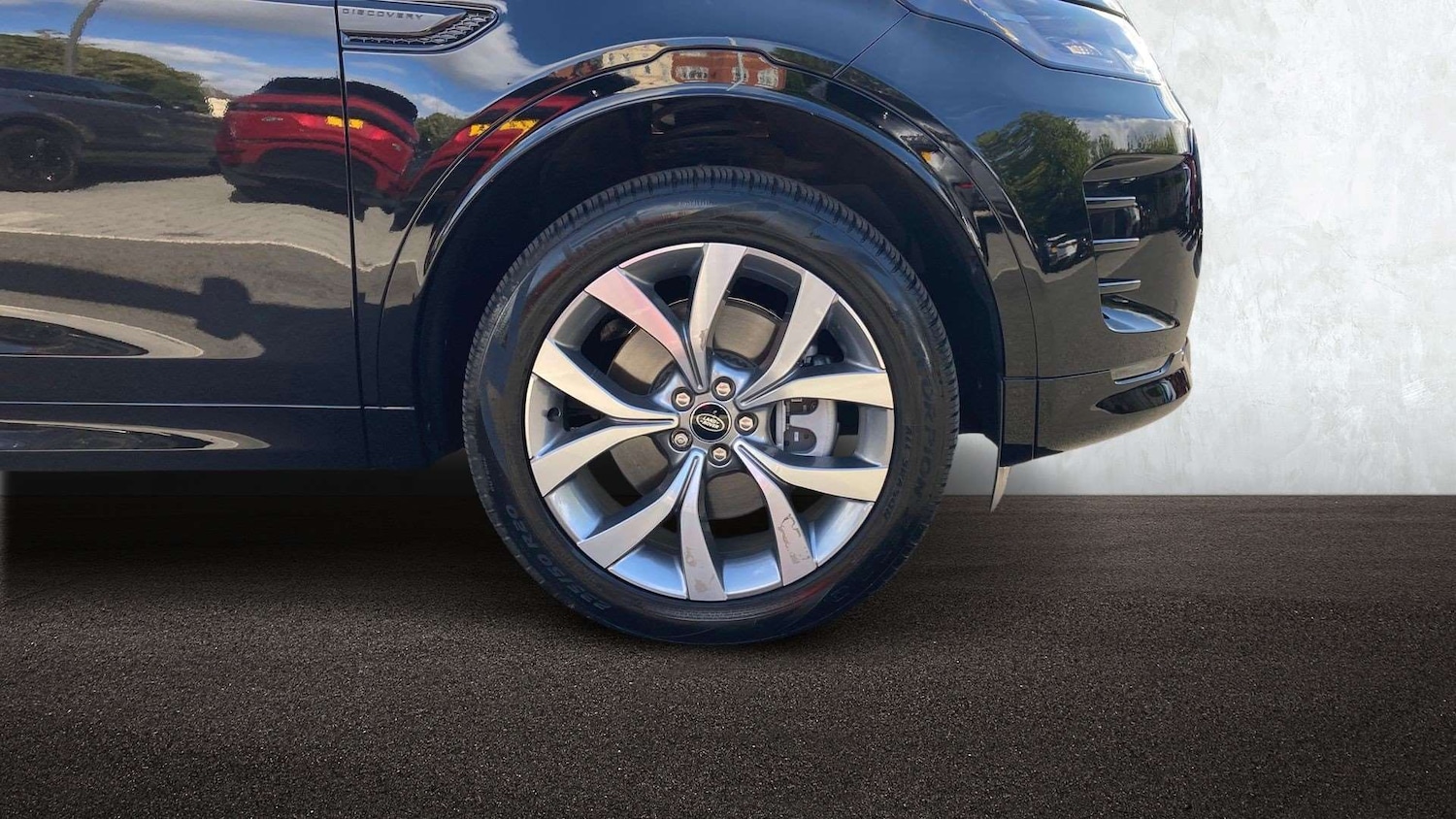 Used Land Rover Discovery Sport 2025 for sale - 76460502: Photo 8