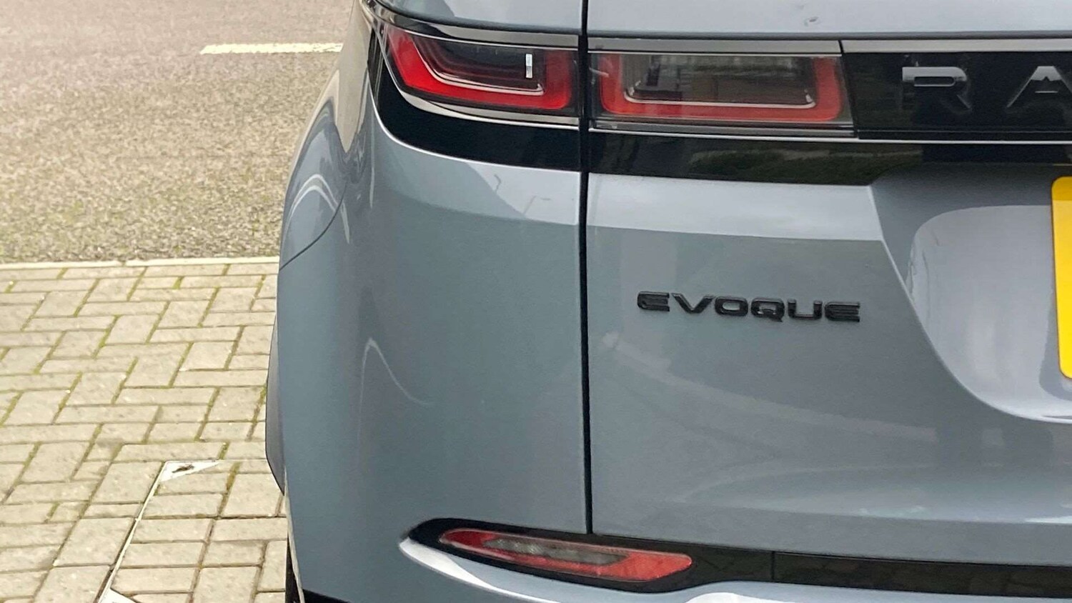 Used Land Rover Range Rover Evoque 2023 for sale - 77373732: Photo 26