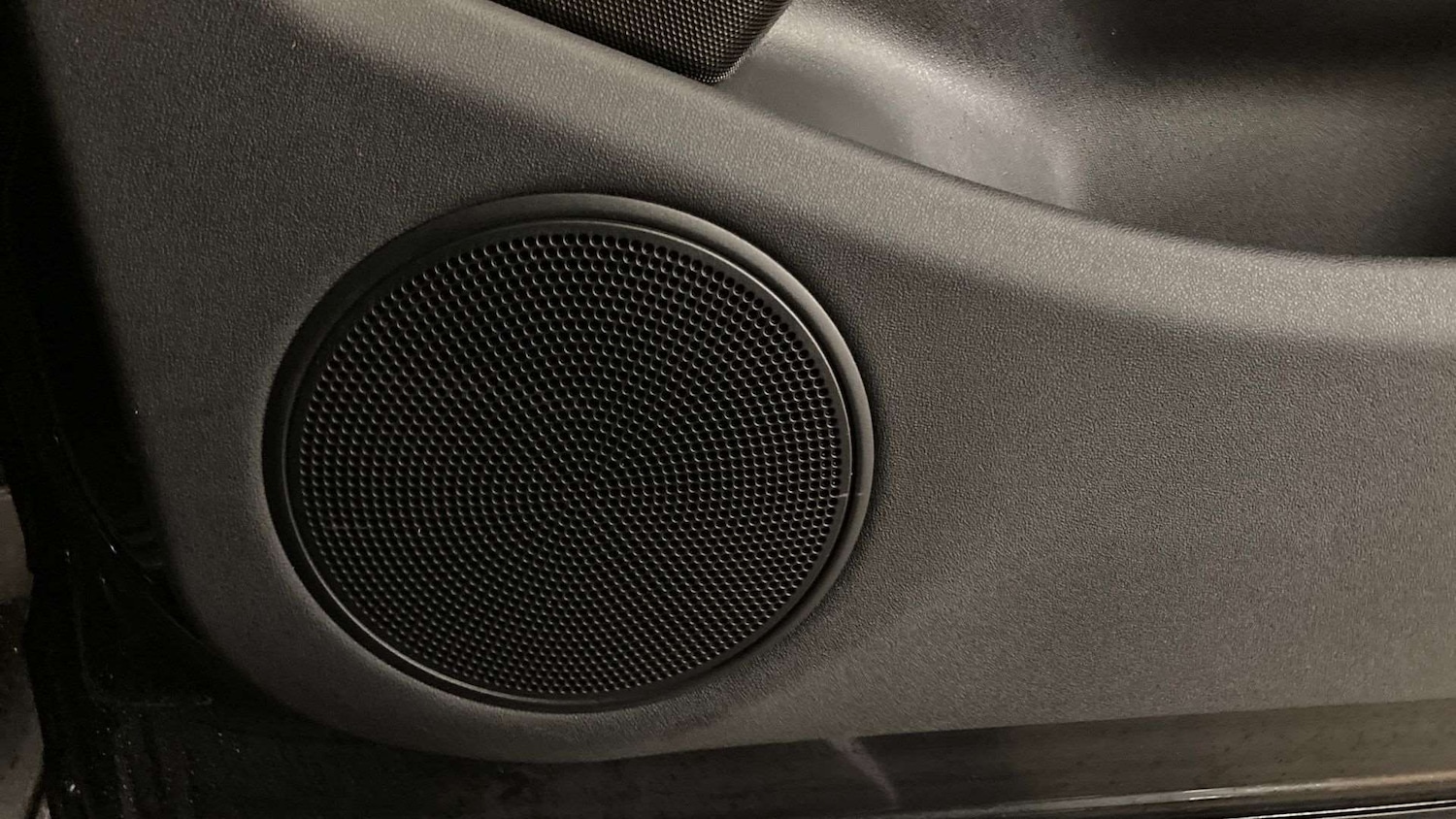 Used Land Rover Range Rover Evoque 2025 for sale - 76460024: Photo 24