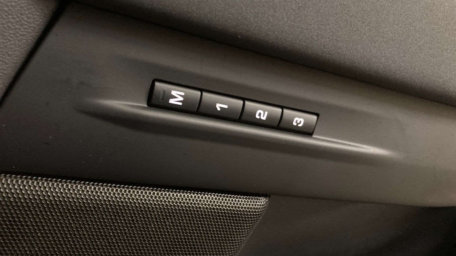 Used Land Rover Range Rover Evoque 2025 for sale - 76460024: Photo 25