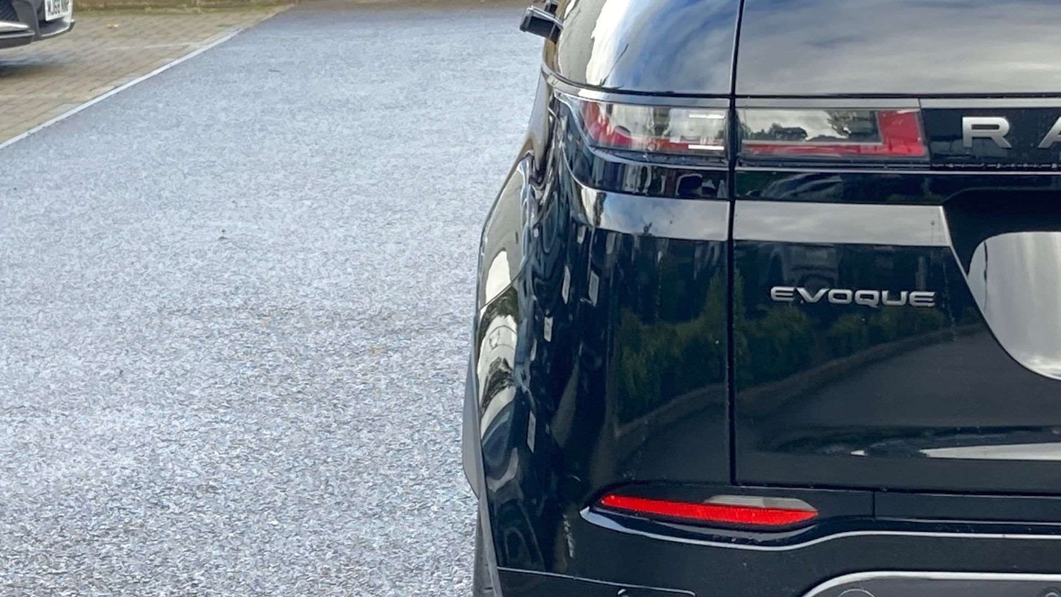 Used Land Rover Range Rover Evoque 2025 for sale - 76460024: Photo 26