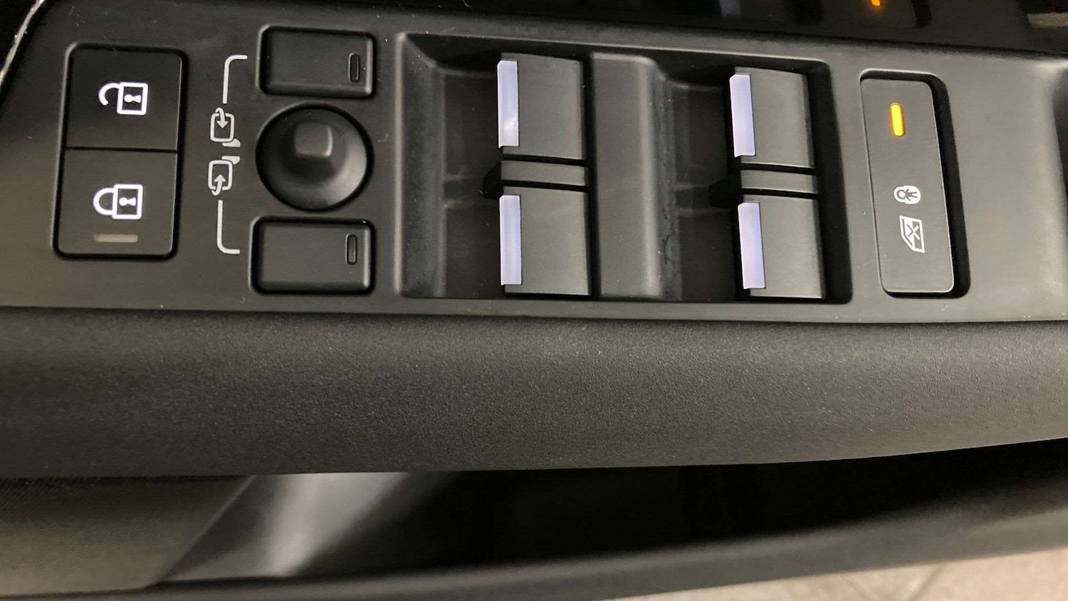 Used Land Rover Range Rover Evoque 2025 for sale - 76460024: Photo 30